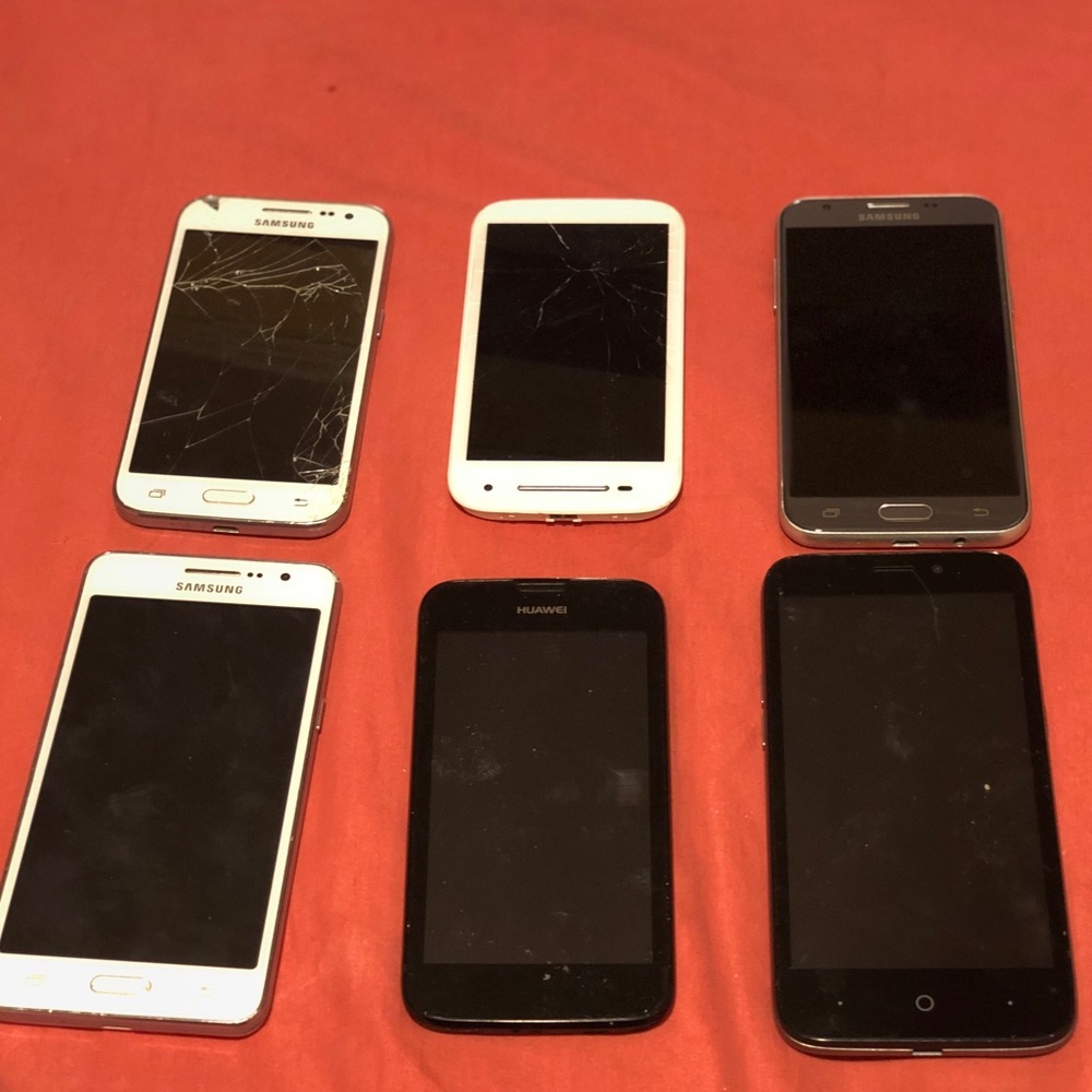 Phones 4 Parts